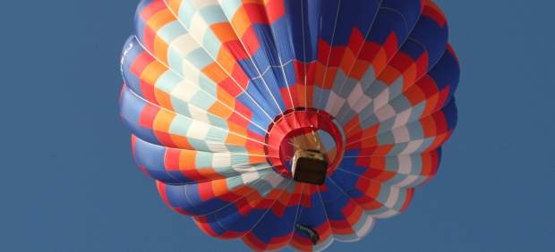 Un globo aerostático con 16 personas a bordo se estrella en Texas. VÍDEO